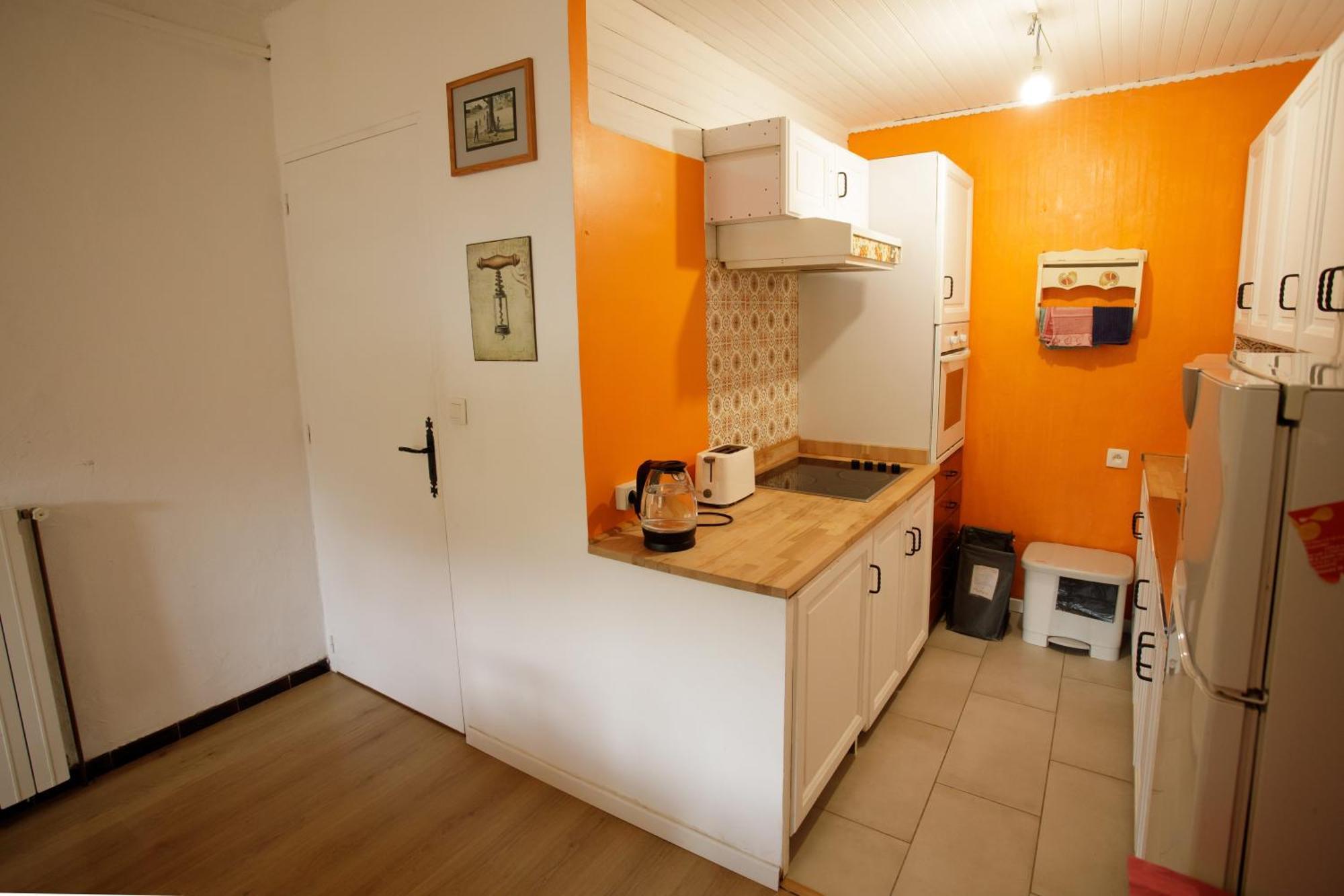 Gite Rue Tranquille Padern Esterno foto